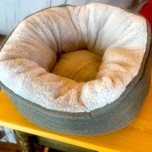Pet Bed